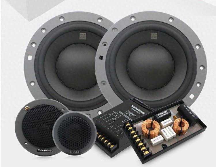 丹拿Esotan372这样搭配使用，一机带动全车音响！