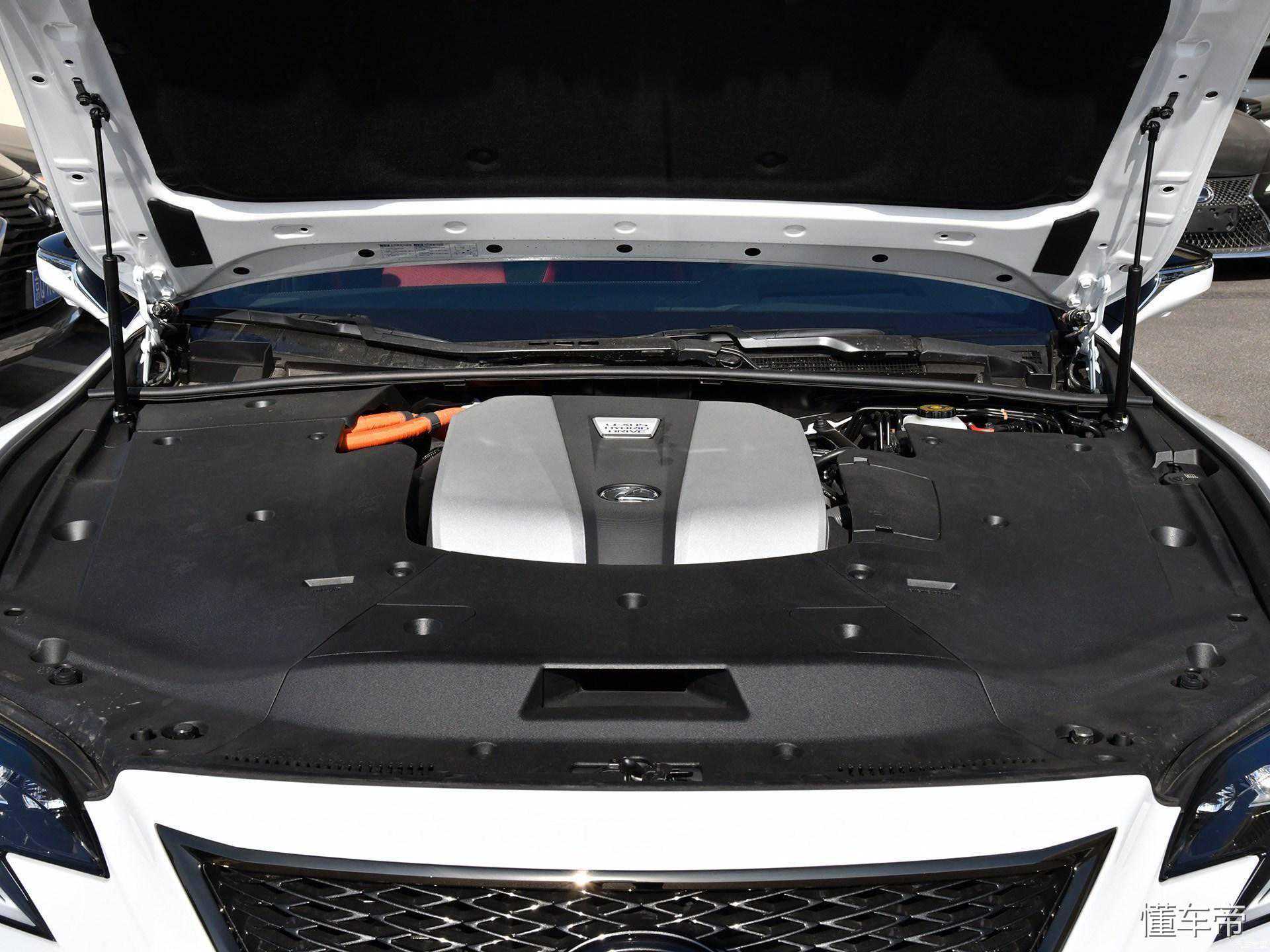 奔驰SLC200 来升级音响+四门双层隔音！--粤声汽车音响改装连锁