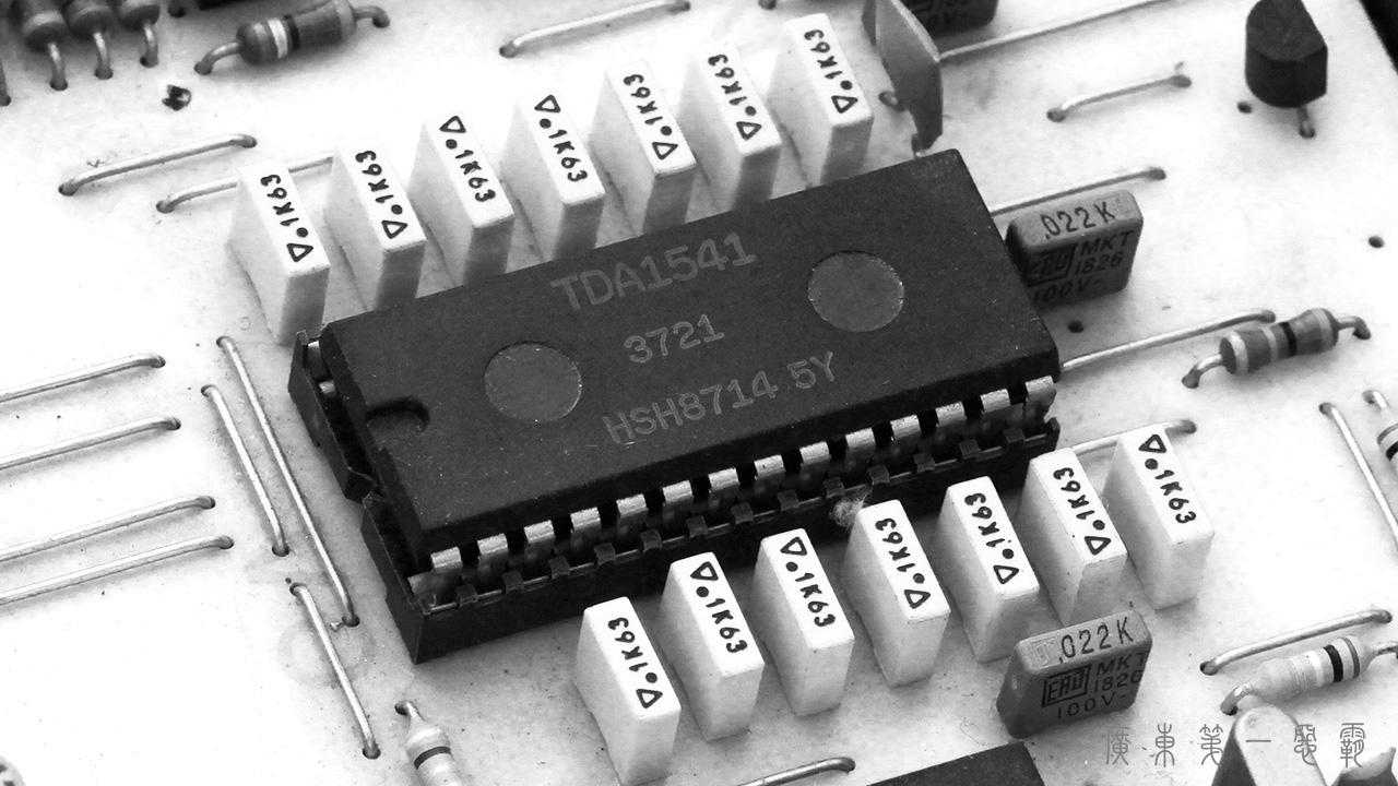 CD机黄金年代的传奇 把玩Revox瑞华士B226 CD机