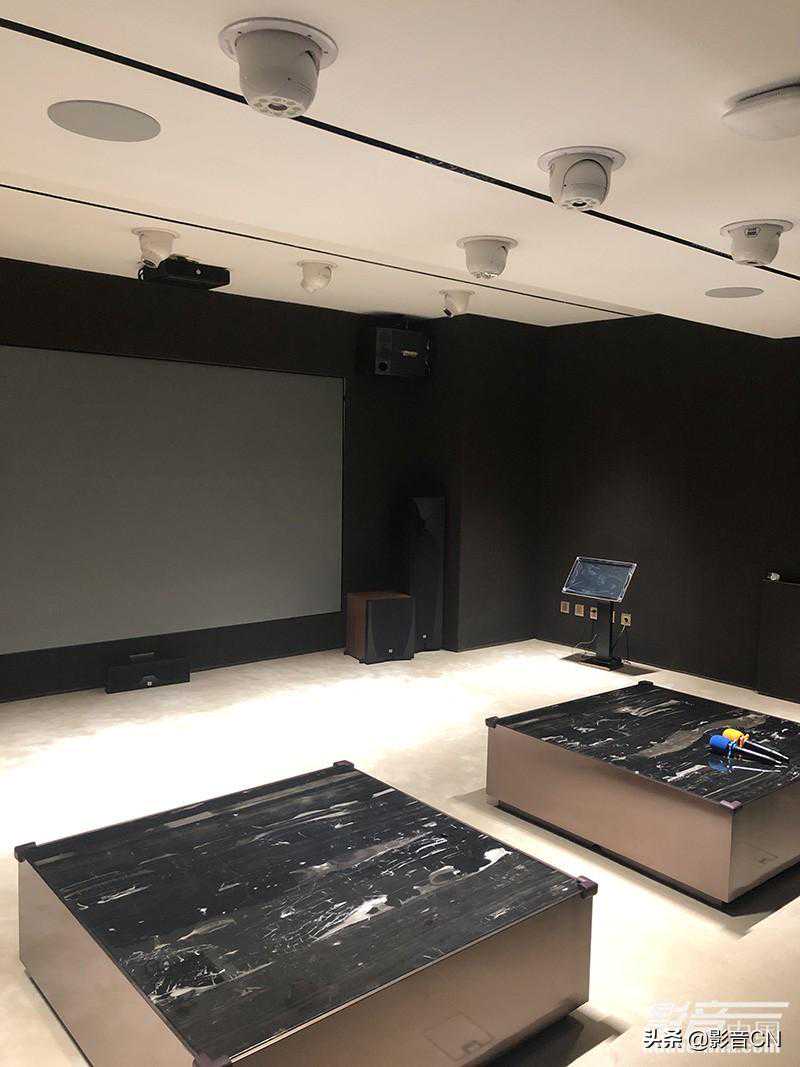 7.2.4全景声影视厅——上海青浦香水湾御湖别墅楼王影视厅案例赏析