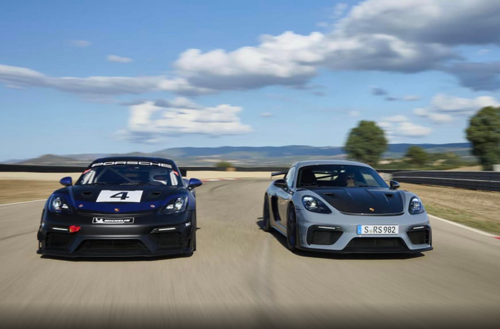 跑车名气都挺大，销量却悬殊，丰田Supra和保时捷718你挺谁