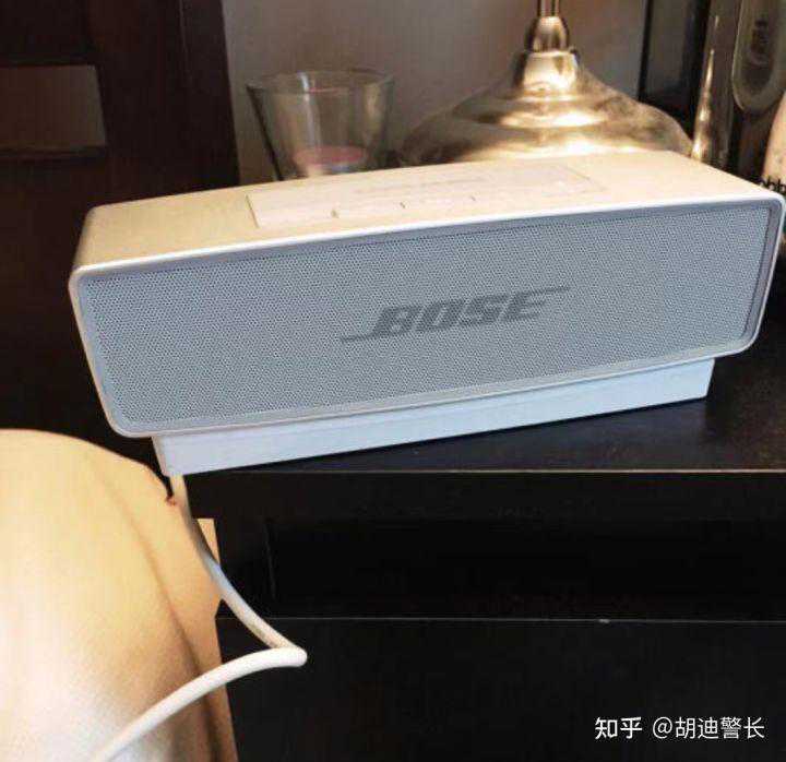 热门蓝牙音响测评百元-千元入门！Bose/猫王/几光雕塑家/马歇尔