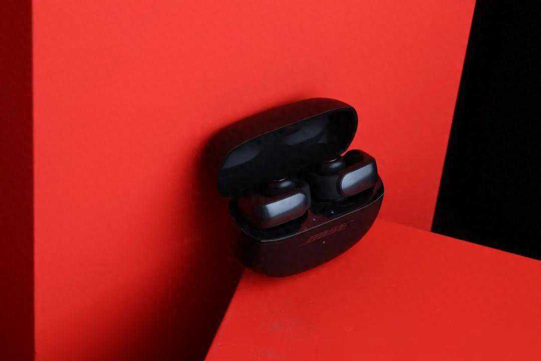 重塑可穿戴音频设备标杆——体验Bose Ultra开放式耳机