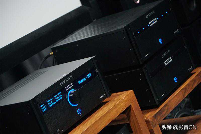 Emotiva（洛曼之声） RMC-1十六通道环绕声处理器 XPA-7 Gen3、XPA-11 Gen3多声道功率放大器测评