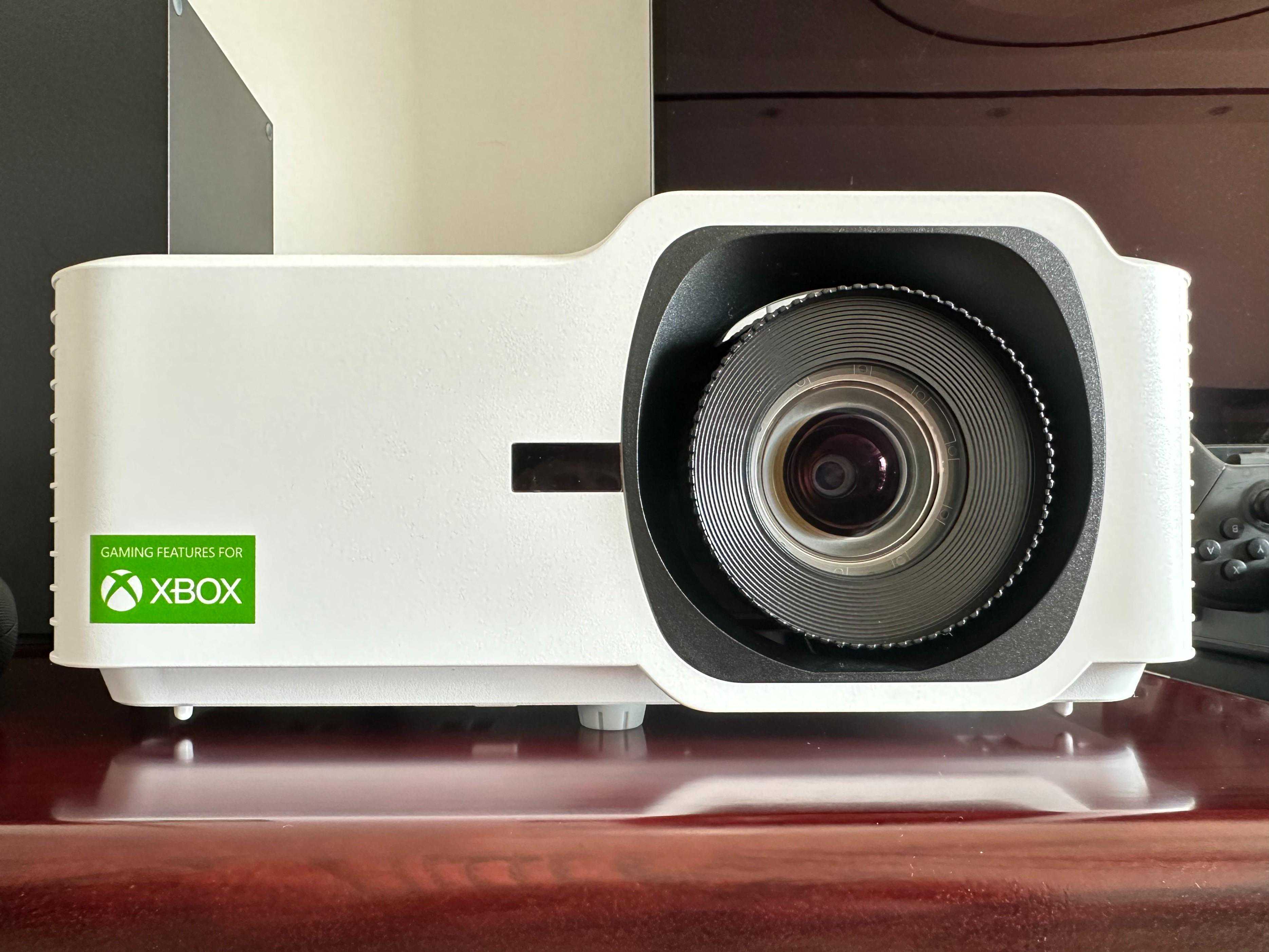 投影仪打游戏居然这么爽？优派LX700-4K体验报告