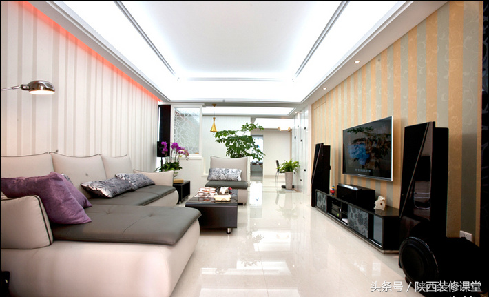 绞尽脑汁终于装出我想要的效果，真是一个爽字了得