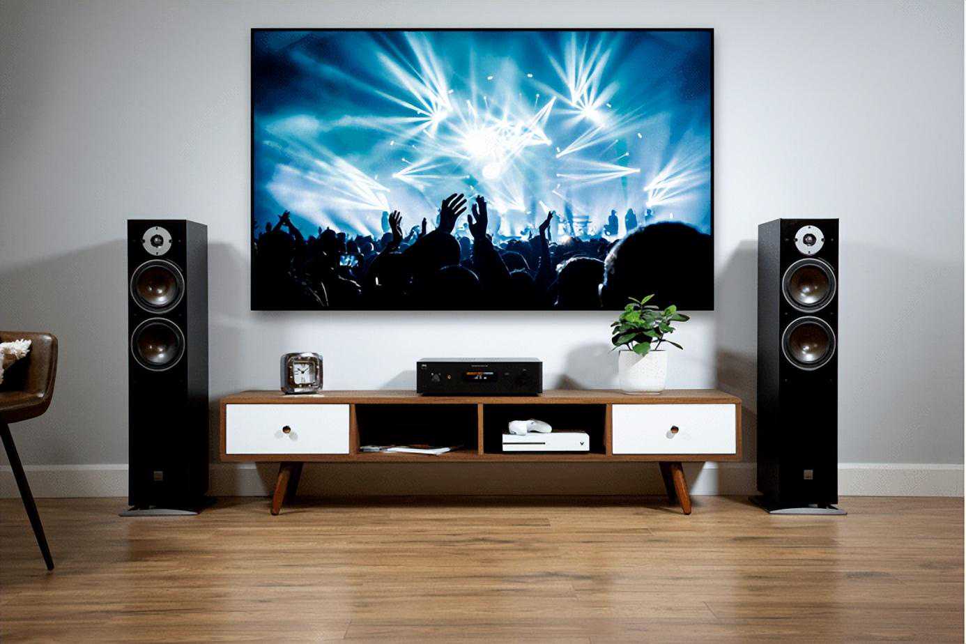 高性价比全能型的NAD C399混合数字解码放大器