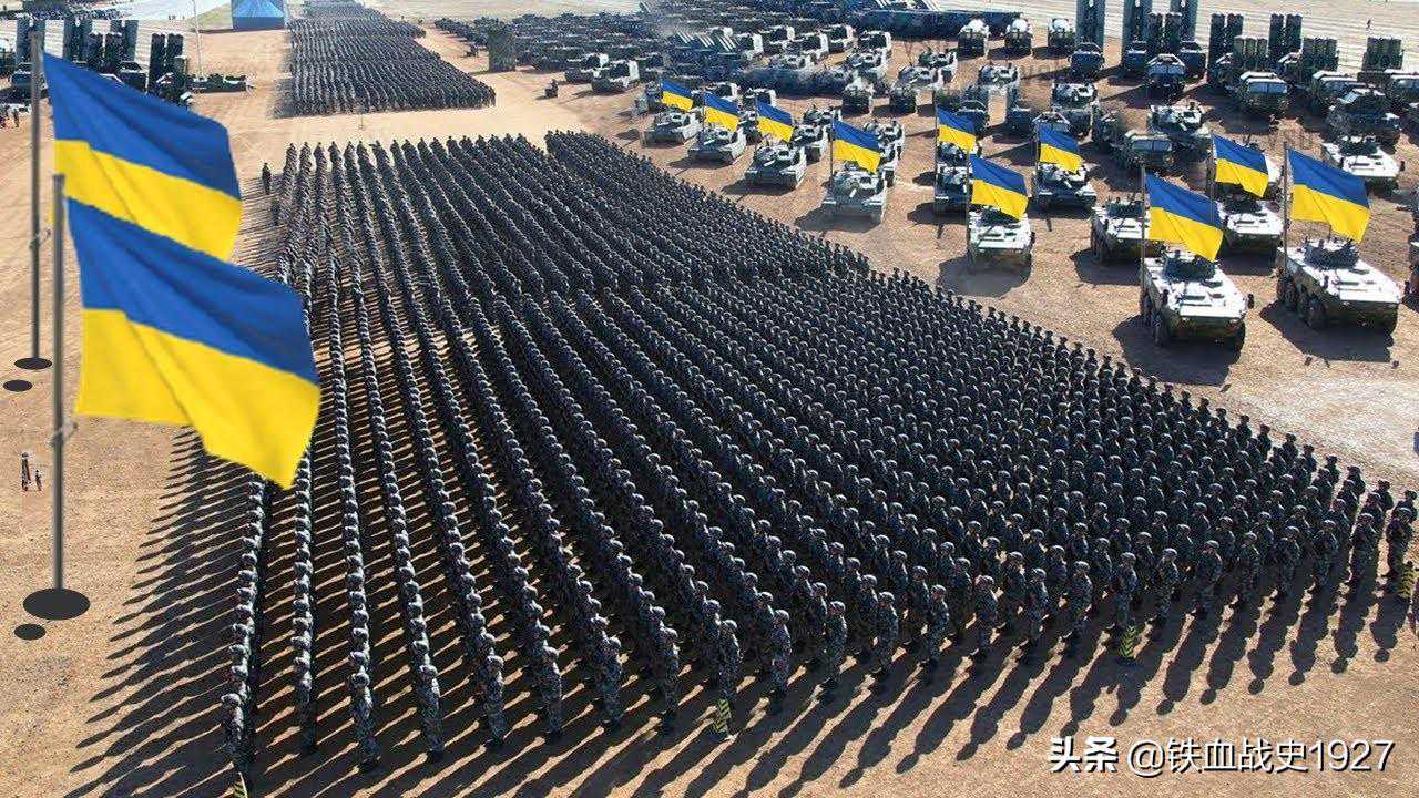 1992年乌克兰巅峰军事实力一览，比2022年战前的乌克兰强了多少？