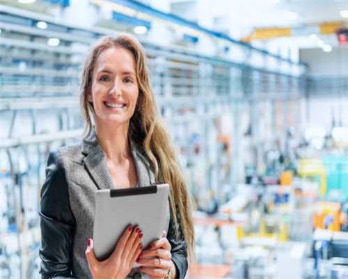 Labubu让人疯狂，“假布布”让人抓狂！