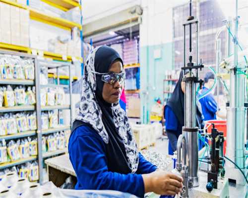 原装位对插思域升级专车专用彩虹喇叭+四门大白鲨隔音（7K）