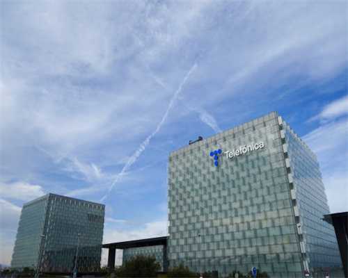 走路慢的人要注意了：走路速度能反映出健康状况